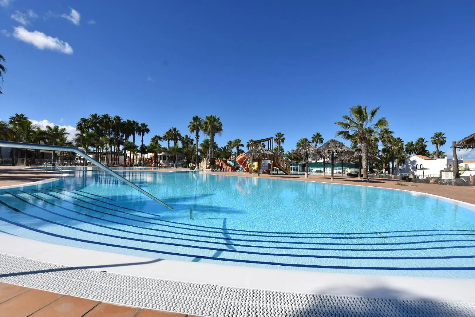 Book Jet - Oasis Dunas Apartment Relax & Maxi Pool Corralejo 0*,